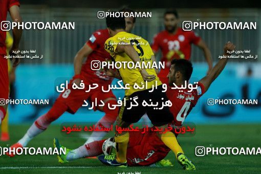 876897, Tehran, [*parameter:4*], لیگ برتر فوتبال ایران، Persian Gulf Cup، Week 8، First Leg، Naft Tehran 1 v 0 Sepahan on 2017/09/26 at Takhti Stadium