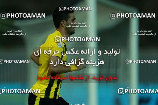 877077, Tehran, [*parameter:4*], لیگ برتر فوتبال ایران، Persian Gulf Cup، Week 8، First Leg، Naft Tehran 1 v 0 Sepahan on 2017/09/26 at Takhti Stadium