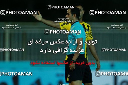 876919, Tehran, [*parameter:4*], لیگ برتر فوتبال ایران، Persian Gulf Cup، Week 8، First Leg، Naft Tehran 1 v 0 Sepahan on 2017/09/26 at Takhti Stadium