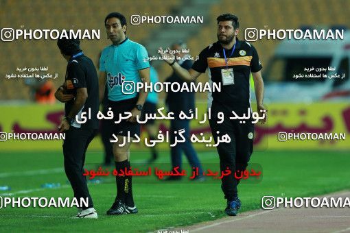 877159, Tehran, [*parameter:4*], لیگ برتر فوتبال ایران، Persian Gulf Cup، Week 8، First Leg، Naft Tehran 1 v 0 Sepahan on 2017/09/26 at Takhti Stadium