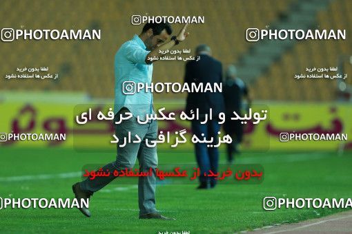 877105, Tehran, [*parameter:4*], لیگ برتر فوتبال ایران، Persian Gulf Cup، Week 8، First Leg، Naft Tehran 1 v 0 Sepahan on 2017/09/26 at Takhti Stadium