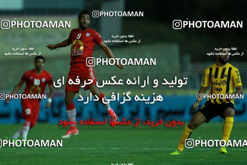 876971, Tehran, [*parameter:4*], لیگ برتر فوتبال ایران، Persian Gulf Cup، Week 8، First Leg، Naft Tehran 1 v 0 Sepahan on 2017/09/26 at Takhti Stadium