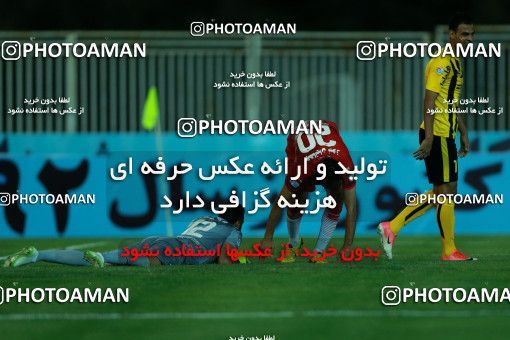 877032, Tehran, [*parameter:4*], لیگ برتر فوتبال ایران، Persian Gulf Cup، Week 8، First Leg، Naft Tehran 1 v 0 Sepahan on 2017/09/26 at Takhti Stadium