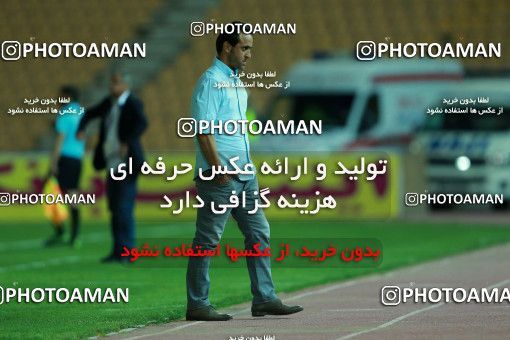 876916, Tehran, [*parameter:4*], لیگ برتر فوتبال ایران، Persian Gulf Cup، Week 8، First Leg، Naft Tehran 1 v 0 Sepahan on 2017/09/26 at Takhti Stadium