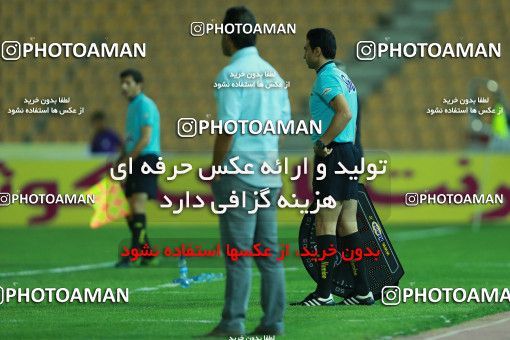 877042, Tehran, [*parameter:4*], لیگ برتر فوتبال ایران، Persian Gulf Cup، Week 8، First Leg، Naft Tehran 1 v 0 Sepahan on 2017/09/26 at Takhti Stadium