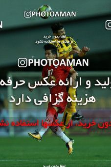 877184, Tehran, [*parameter:4*], لیگ برتر فوتبال ایران، Persian Gulf Cup، Week 8، First Leg، Naft Tehran 1 v 0 Sepahan on 2017/09/26 at Takhti Stadium