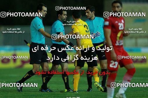 877588, Tehran, [*parameter:4*], لیگ برتر فوتبال ایران، Persian Gulf Cup، Week 8، First Leg، Naft Tehran 1 v 0 Sepahan on 2017/09/26 at Takhti Stadium
