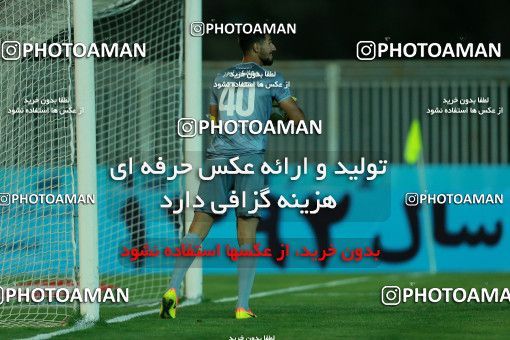 877359, Tehran, [*parameter:4*], لیگ برتر فوتبال ایران، Persian Gulf Cup، Week 8، First Leg، Naft Tehran 1 v 0 Sepahan on 2017/09/26 at Takhti Stadium