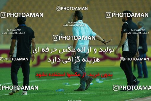877295, Tehran, [*parameter:4*], لیگ برتر فوتبال ایران، Persian Gulf Cup، Week 8، First Leg، Naft Tehran 1 v 0 Sepahan on 2017/09/26 at Takhti Stadium
