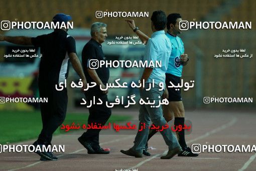 877285, Tehran, [*parameter:4*], لیگ برتر فوتبال ایران، Persian Gulf Cup، Week 8، First Leg، Naft Tehran 1 v 0 Sepahan on 2017/09/26 at Takhti Stadium