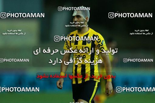 877323, Tehran, [*parameter:4*], لیگ برتر فوتبال ایران، Persian Gulf Cup، Week 8، First Leg، Naft Tehran 1 v 0 Sepahan on 2017/09/26 at Takhti Stadium