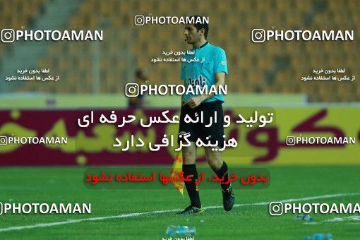 877329, Tehran, [*parameter:4*], لیگ برتر فوتبال ایران، Persian Gulf Cup، Week 8، First Leg، Naft Tehran 1 v 0 Sepahan on 2017/09/26 at Takhti Stadium