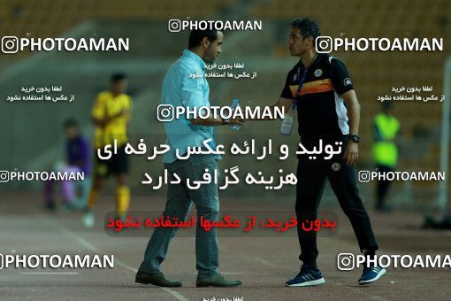 877286, Tehran, [*parameter:4*], لیگ برتر فوتبال ایران، Persian Gulf Cup، Week 8، First Leg، Naft Tehran 1 v 0 Sepahan on 2017/09/26 at Takhti Stadium
