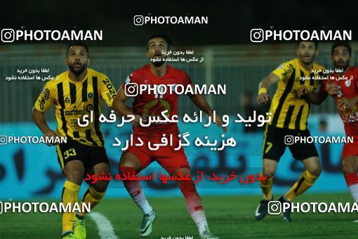 877449, Tehran, [*parameter:4*], لیگ برتر فوتبال ایران، Persian Gulf Cup، Week 8، First Leg، Naft Tehran 1 v 0 Sepahan on 2017/09/26 at Takhti Stadium