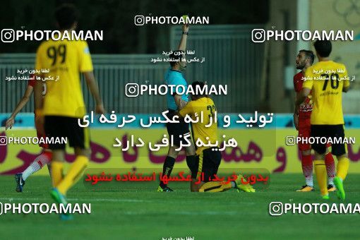 877318, Tehran, [*parameter:4*], لیگ برتر فوتبال ایران، Persian Gulf Cup، Week 8، First Leg، Naft Tehran 1 v 0 Sepahan on 2017/09/26 at Takhti Stadium