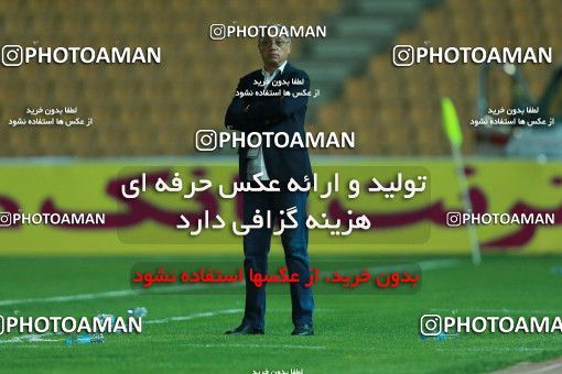 877368, Tehran, [*parameter:4*], لیگ برتر فوتبال ایران، Persian Gulf Cup، Week 8، First Leg، Naft Tehran 1 v 0 Sepahan on 2017/09/26 at Takhti Stadium