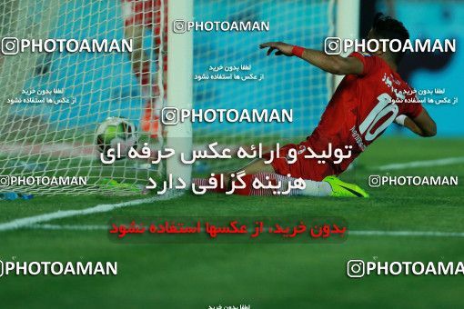 877465, Tehran, [*parameter:4*], لیگ برتر فوتبال ایران، Persian Gulf Cup، Week 8، First Leg، Naft Tehran 1 v 0 Sepahan on 2017/09/26 at Takhti Stadium