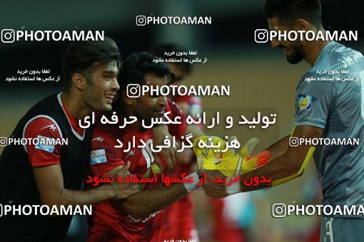 877520, Tehran, [*parameter:4*], لیگ برتر فوتبال ایران، Persian Gulf Cup، Week 8، First Leg، Naft Tehran 1 v 0 Sepahan on 2017/09/26 at Takhti Stadium