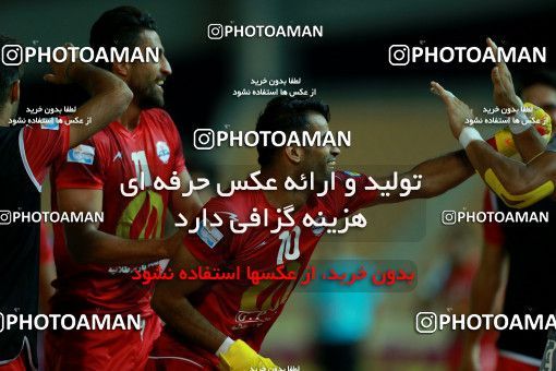 877497, Tehran, [*parameter:4*], لیگ برتر فوتبال ایران، Persian Gulf Cup، Week 8، First Leg، Naft Tehran 1 v 0 Sepahan on 2017/09/26 at Takhti Stadium