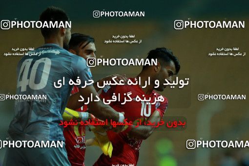 877306, Tehran, [*parameter:4*], لیگ برتر فوتبال ایران، Persian Gulf Cup، Week 8، First Leg، Naft Tehran 1 v 0 Sepahan on 2017/09/26 at Takhti Stadium