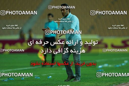 877345, Tehran, [*parameter:4*], لیگ برتر فوتبال ایران، Persian Gulf Cup، Week 8، First Leg، Naft Tehran 1 v 0 Sepahan on 2017/09/26 at Takhti Stadium