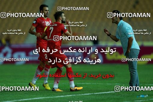 877442, Tehran, [*parameter:4*], لیگ برتر فوتبال ایران، Persian Gulf Cup، Week 8، First Leg، Naft Tehran 1 v 0 Sepahan on 2017/09/26 at Takhti Stadium