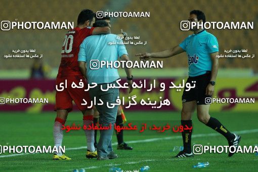 877410, Tehran, [*parameter:4*], لیگ برتر فوتبال ایران، Persian Gulf Cup، Week 8، First Leg، Naft Tehran 1 v 0 Sepahan on 2017/09/26 at Takhti Stadium