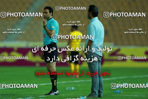 877774, Tehran, [*parameter:4*], لیگ برتر فوتبال ایران، Persian Gulf Cup، Week 8، First Leg، Naft Tehran 1 v 0 Sepahan on 2017/09/26 at Takhti Stadium