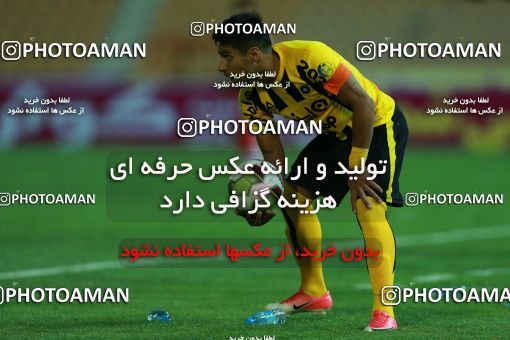 877650, Tehran, [*parameter:4*], لیگ برتر فوتبال ایران، Persian Gulf Cup، Week 8، First Leg، Naft Tehran 1 v 0 Sepahan on 2017/09/26 at Takhti Stadium