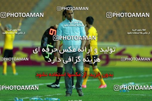 877766, Tehran, [*parameter:4*], لیگ برتر فوتبال ایران، Persian Gulf Cup، Week 8، First Leg، Naft Tehran 1 v 0 Sepahan on 2017/09/26 at Takhti Stadium