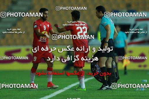 877784, Tehran, [*parameter:4*], لیگ برتر فوتبال ایران، Persian Gulf Cup، Week 8، First Leg، Naft Tehran 1 v 0 Sepahan on 2017/09/26 at Takhti Stadium