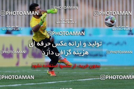 877642, Tehran, [*parameter:4*], لیگ برتر فوتبال ایران، Persian Gulf Cup، Week 8، First Leg، Naft Tehran 1 v 0 Sepahan on 2017/09/26 at Takhti Stadium