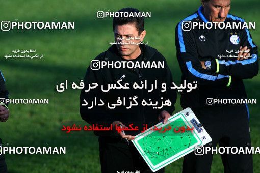 880670, Tehran, , Friendly logistics match، Esteghlal 0 - 0 Fajr-e Sepasi Shiraz on 2012/11/11 at Naser Hejazi Sport Complex