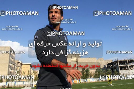 880679, Tehran, , Friendly logistics match، Esteghlal 0 - 0 Fajr-e Sepasi Shiraz on 2012/11/11 at Naser Hejazi Sport Complex