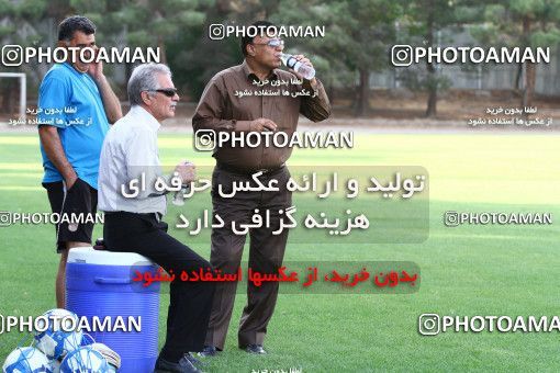 883343, Tehran, , Esteghlal Football Team Training Session on 2011/06/20 at زمین شماره 2 ورزشگاه آزادی