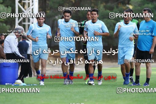 883342, Tehran, , Esteghlal Football Team Training Session on 2011/06/20 at زمین شماره 2 ورزشگاه آزادی