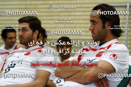 883450, Tehran, Iran, Persepolis Football Team Testing the physicsl readiness of the players on 2011/06/25 at Enghelab Sport Complex