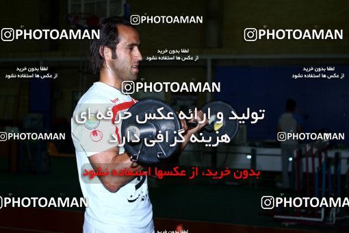 883453, Tehran, Iran, Persepolis Football Team Testing the physicsl readiness of the players on 2011/06/25 at Enghelab Sport Complex