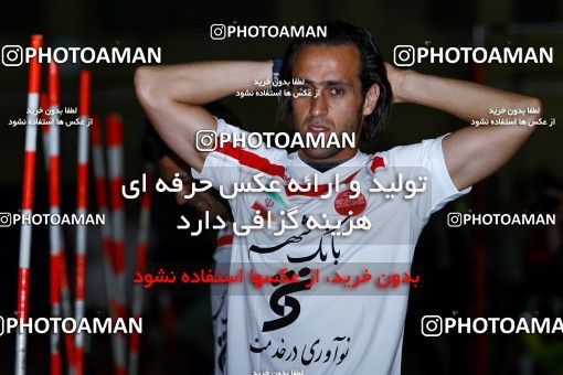 883455, Tehran, Iran, Persepolis Football Team Testing the physicsl readiness of the players on 2011/06/25 at Enghelab Sport Complex