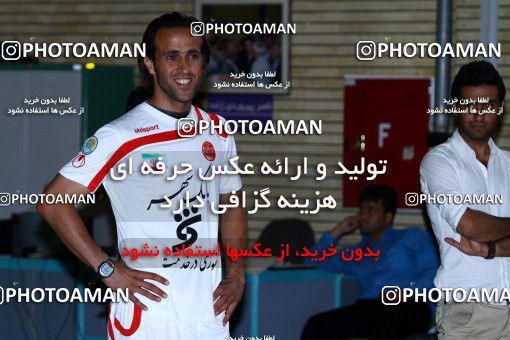 883438, Tehran, Iran, Persepolis Football Team Testing the physicsl readiness of the players on 2011/06/25 at Enghelab Sport Complex