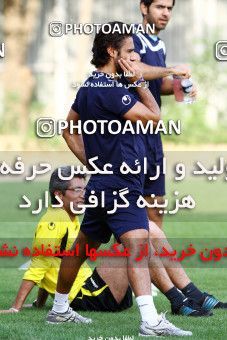 883469, Tehran, Iran, Esteghlal Football Team Training Session on 2011/06/26 at زمین شماره 2 ورزشگاه آزادی