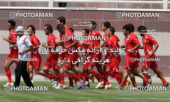 884067, Tehran, , Persepolis Football Team Training Session on 2011/06/26 at Derafshifar Stadium