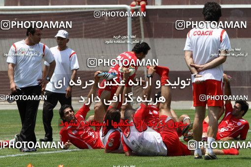 884063, Tehran, , Persepolis Football Team Training Session on 2011/06/26 at Derafshifar Stadium