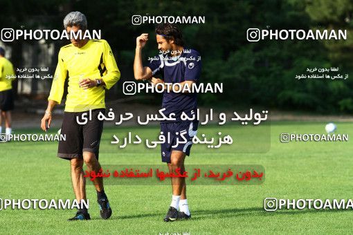 884108, Tehran, , Esteghlal Football Team Training Session on 2011/06/27 at زمین شماره 3 ورزشگاه آزادی