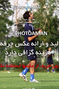 884091, Tehran, , Esteghlal Football Team Training Session on 2011/06/27 at زمین شماره 3 ورزشگاه آزادی