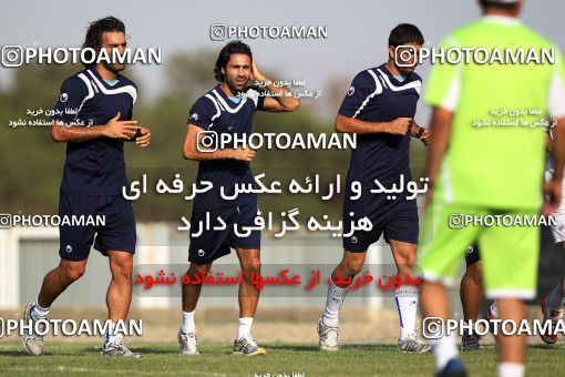 884965, Tehran, , Esteghlal Football Team Training Session on 2011/07/24 at زمین شماره 3 ورزشگاه آزادی