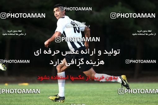884983, Tehran, , Esteghlal Football Team Training Session on 2011/07/24 at زمین شماره 3 ورزشگاه آزادی