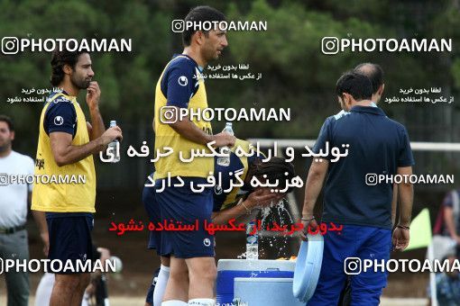 884976, Tehran, , Esteghlal Football Team Training Session on 2011/07/24 at زمین شماره 3 ورزشگاه آزادی