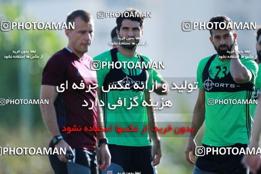 885841, Tehran, , Iran National Football Team Training Session on 2017/10/02 at Research Institute of Petroleum Industry