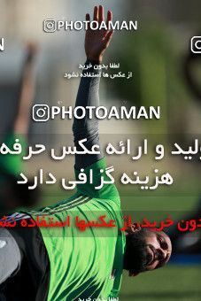 885964, Tehran, , Iran National Football Team Training Session on 2017/10/02 at Research Institute of Petroleum Industry